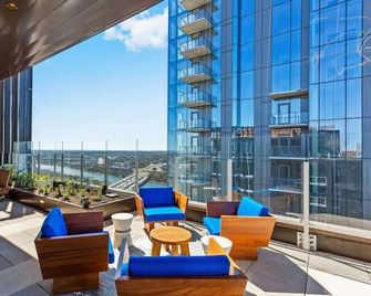 Rainey St -Luxury 1br - Top Amenities -Rt Pool -17 - Austin - Balkon
