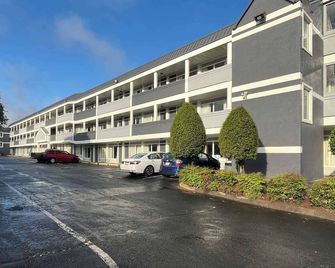 Motel 6 Charlotte Nc - Airport South - Charlotte - Edifício