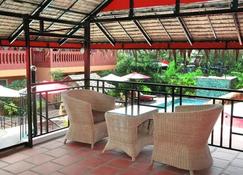 Delux Villa - Battambang - Balcon