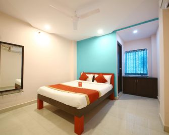 Itsy Hotels Aflah - Hyderabad - Bedroom