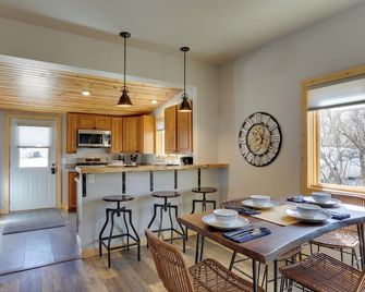 Cozy Spearfish Cottage Less Than 1 Mi to Hiking Trail - Spearfish - Їдальня