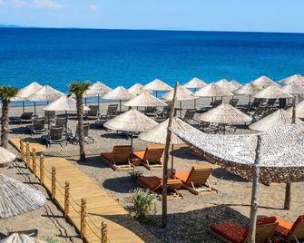Club Kavala Beach Hotel Assos - Behram - Playa