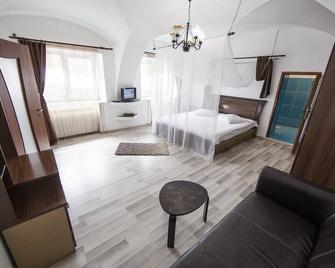 Piata Sfatului Apartments - Braşov - Schlafzimmer