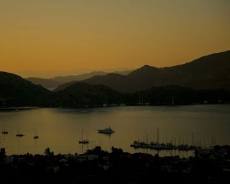 Swan Lake Hotel - Adult Only - Selimiye - Outdoor view
