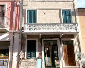 Grottammare mon amour Levante - Grottammare - Budynek