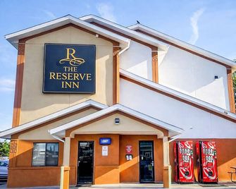 The Reserve Inn - Salisbury - Building