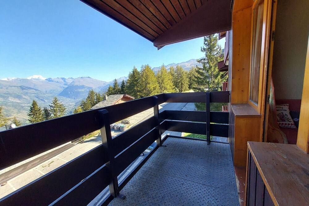 Charming 2-room apt for 6 with balcony, 200m from slopes - La Plagne-Tarentaise - شرفة