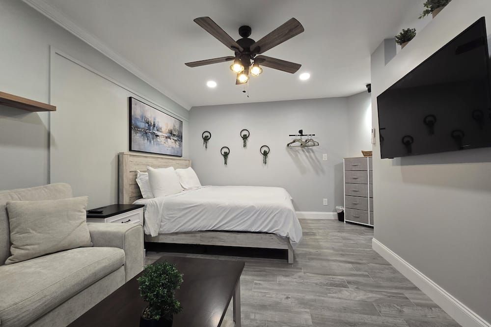 Sunny Palms Inn - Lake Worth - Bedroom