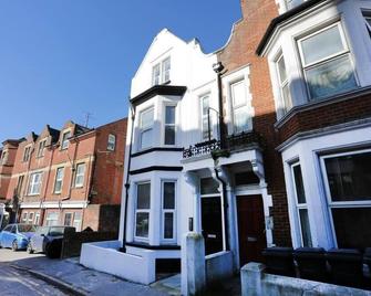 The Stafford Apartments - Bournemouth - Building