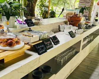 Rancho Macloy Hotel - Yautepec de Zaragoza - Bufé