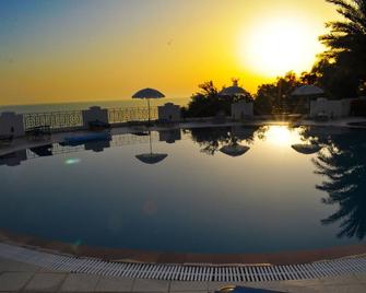 Apartments Maria with Amazing Pool - Agios Gordios Beach - Agios Gordios - Pool