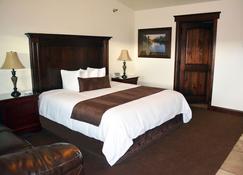 Extended stay or one night stay, make Winterton suites your home away from home. - Williston - Bedroom