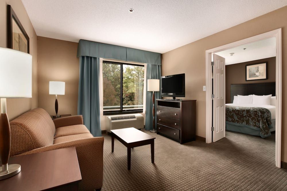 Home2 Suites by Hilton St. Charles St. Louis - St. Charles - Obývací pokoj