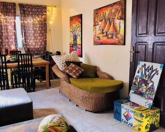 Fadidi House - Dakar - Living room