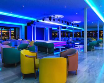 Spring Hotel Bitacora - פלאייה דה לאס אמריקאס - טרקלין