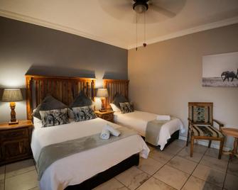 Ivory Tusk Lodge - Tzaneen - Bedroom