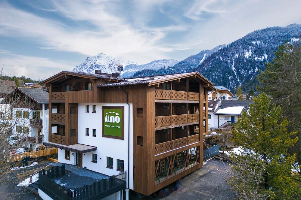 جارني ريزيدانس ألنو - لبالغس فقل - مارب - مبنى