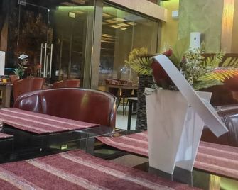 Dreamstay - Nakhon Chai Si - Restaurante