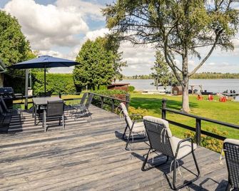 St Lawrence Waterfront Home - Cornwall - Terasa