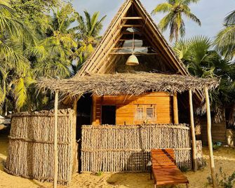 Wind Blend Kite Resort - Kalpitiya