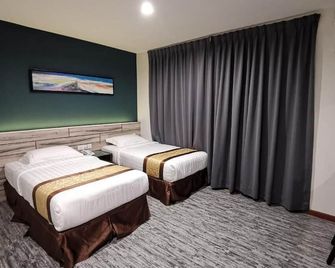 Meriton Inn Hotel - Kuantan - Bedroom