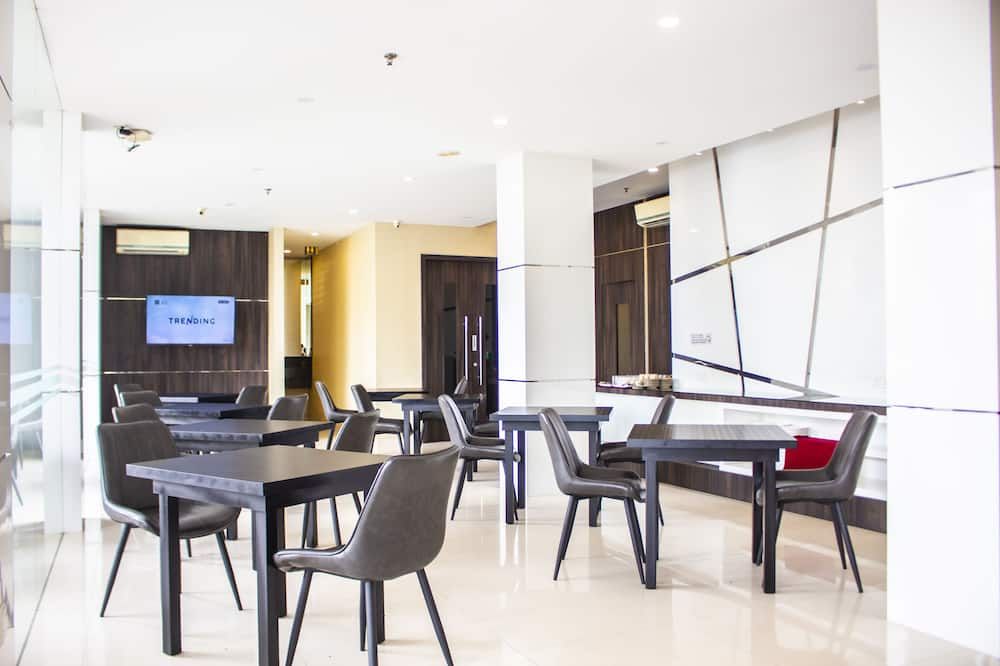 Os Hotel Airport Batam