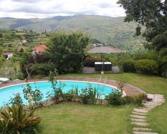 Casa De Tapadeiro - Resende - Pool