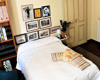 B&b Rossierossi - 테르니 - 침실