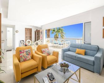 Villa Beach Club - Santa Cruz - Wohnzimmer