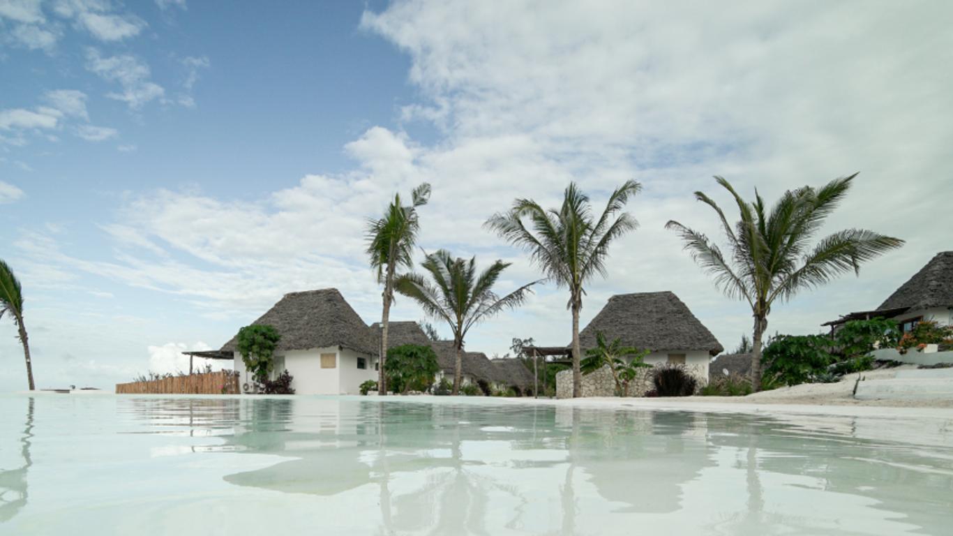Zanbluu Beach Hotel
