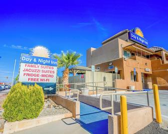 Day & Night Inn - Hesperia