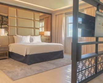 The Monarch Hotel - Dagupan City - Bedroom