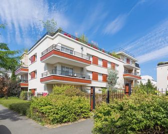 123home-Loft & spa - Montévrain - Edificio