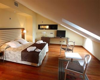 Arva Spa París - León - Soveværelse
