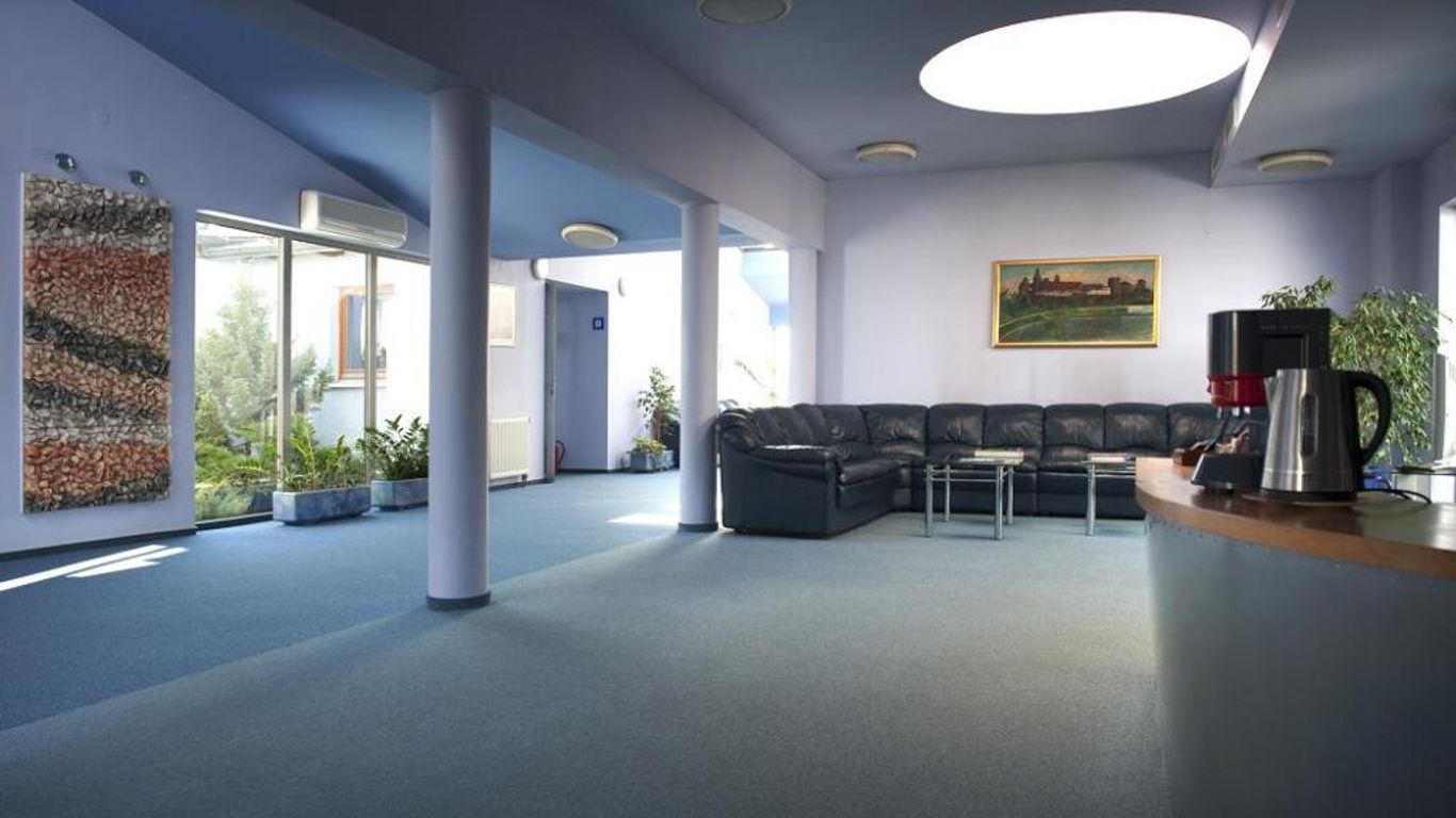 هوتل - إيه4 أيربورت كراكوف