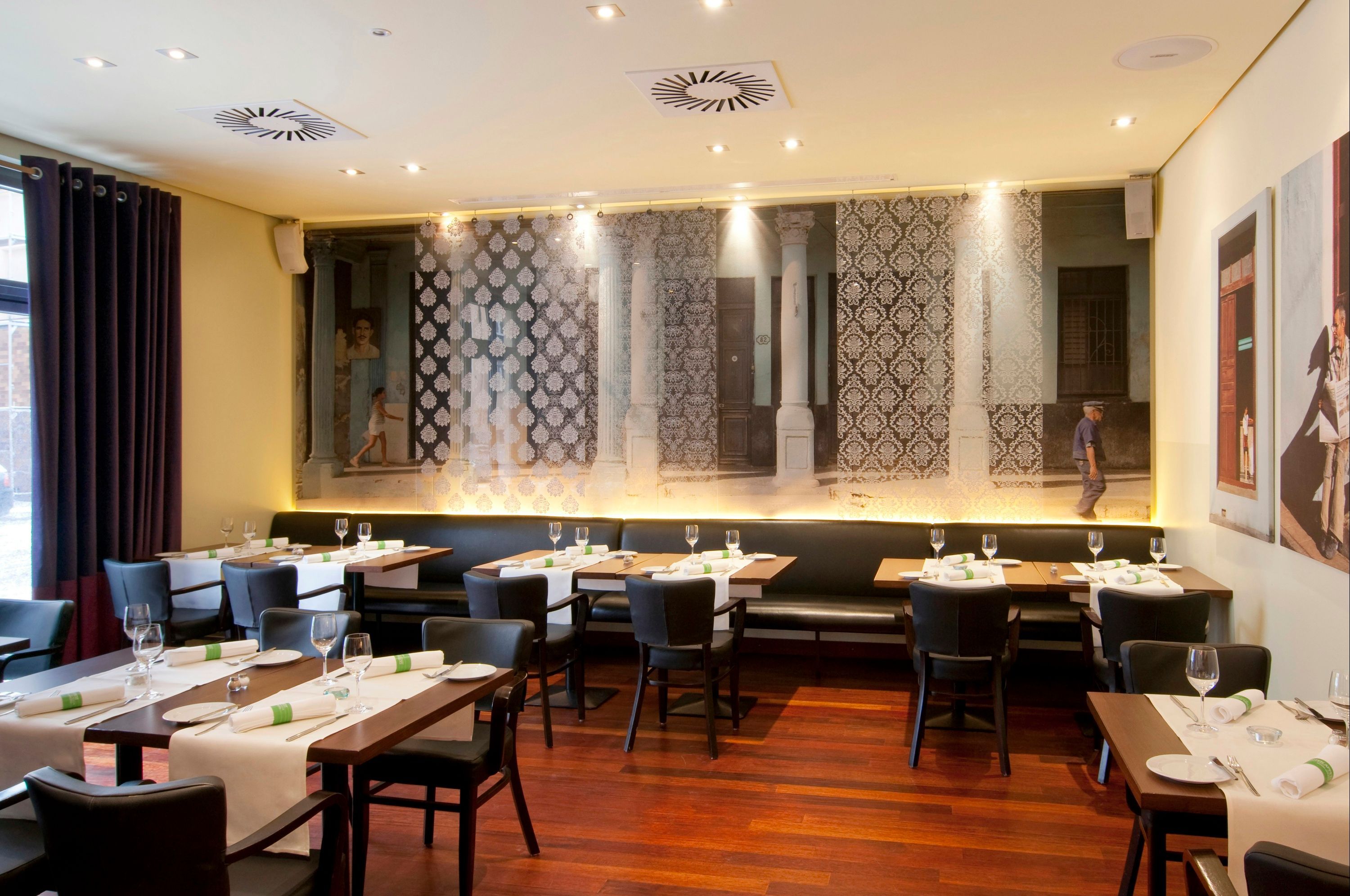 Holiday Inn Nürnberg City Centre - נורמברג - מסעדה