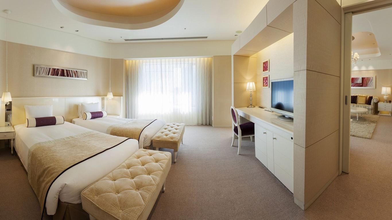 هوتل إلسيراين أوساكا