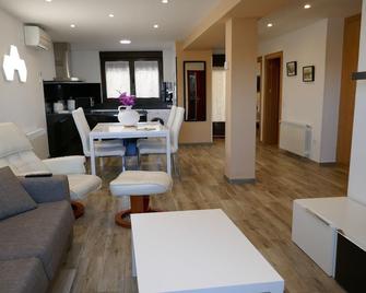 La Muralla Apartments - Zamora - Salon