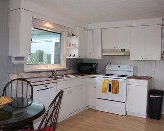 Availability In May and June! - Kenora - Kitchen