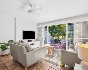 Villa Aqua 6 - Riverfront Noosaville - Noosaville - Pokój dzienny