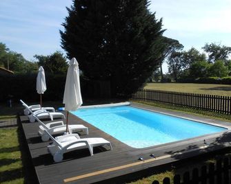 Maison Landaise Meublé de Tourisme near the ocean - Labouheyre - Pool