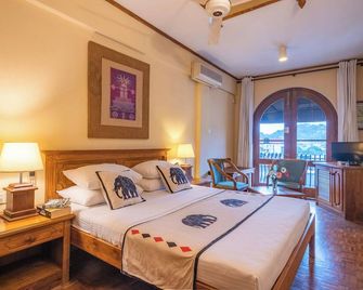 Hotel Casamara - Kandy