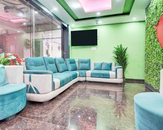 Super Collection O Digha Ghat Formerly Hotel Shahnai - Patna - Lounge