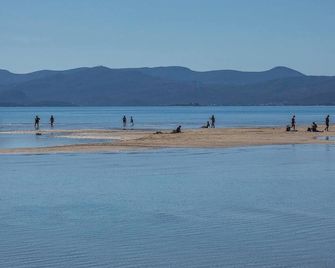 Awesome Home In Opuzen With Wifi - Opuzen - Playa