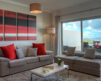 Holiday Residences at Praia d'el Rey Resort - Óbidos - Oturma odası