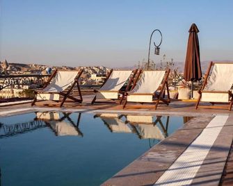 Center Cave House - Göreme - Pool