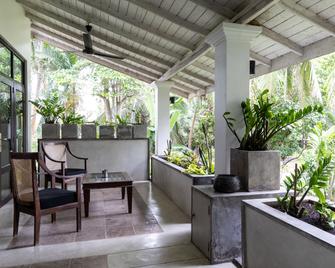 Wb Villa - Galle - Patio
