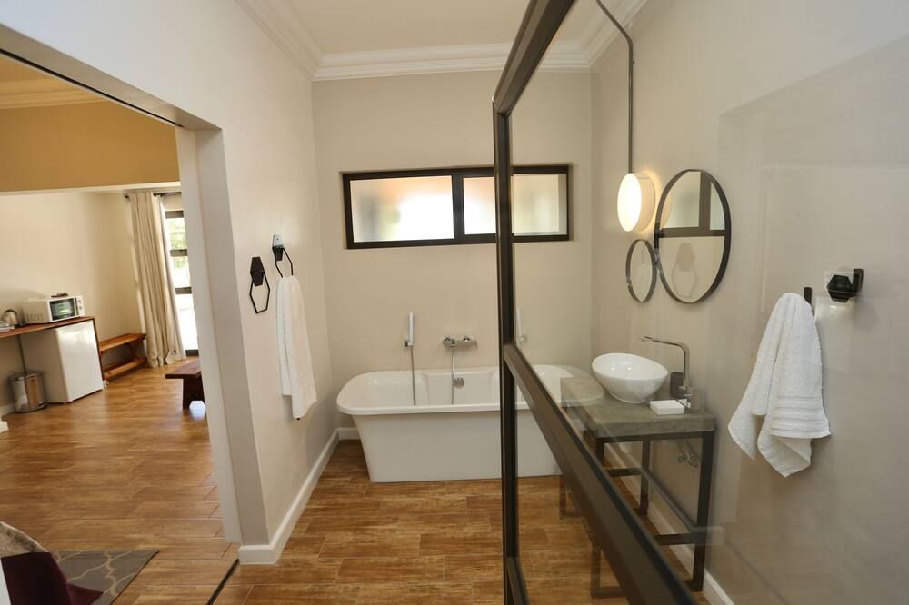 Boutique Guesthouse Mariental - Mariental - Bad
