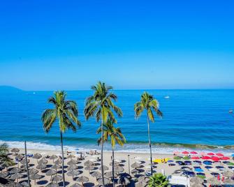 Tropicana Hotel Puerto Vallarta - Puerto Vallarta - Strand