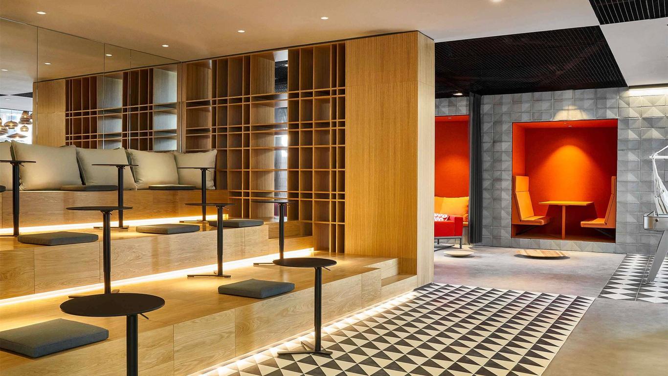 ibis Barcelona Plaza Glòries 22